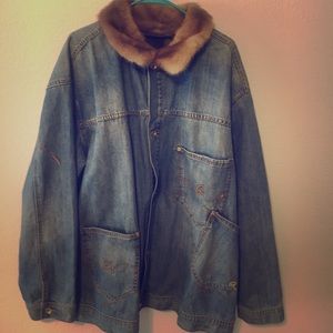 Women’s jean jacket with brown mink fur collar